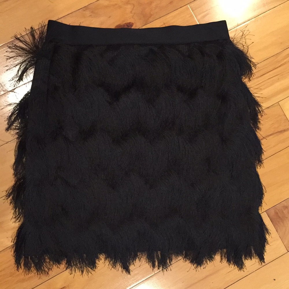 LIKE NEW- max studio black skirt